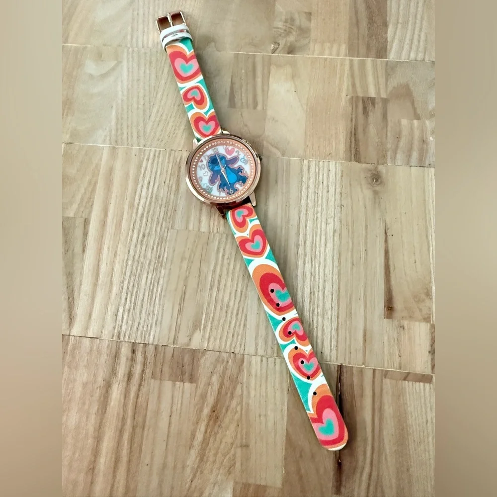 Disney Lilo and stitch rose gold tone fashion watch NEW BATTERY